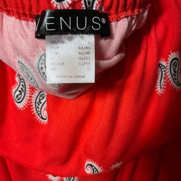 VENUS Red Ruffled Blouse with Relaxed Fit - Picture 4 of 6